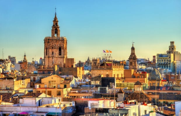 Valencia Half-Marathon - Tourism“ /></noscript></p>
<ul>
<li>
<h2><strong>Torres de Quart (city towers)</strong></h2>
</li>
</ul>
<p><span style=