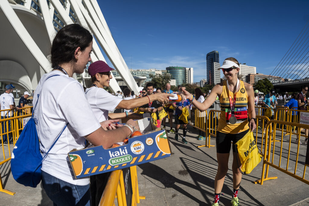 En la bolsa del finisher se entregan kaki Bouquet de Anecoop.