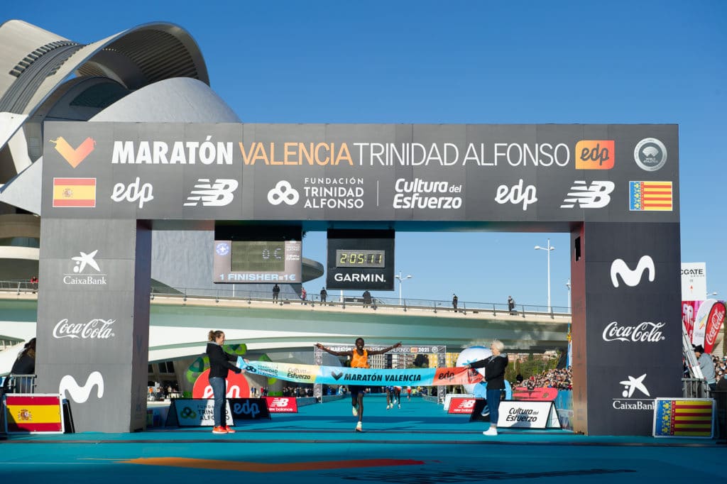 Lush The Valencia Marathon Aims For The Best World-leading Times Of The Year Design in 4K Lush The Valencia Marathon Aims For The Best World-leading Times Of The Year Design in 4K